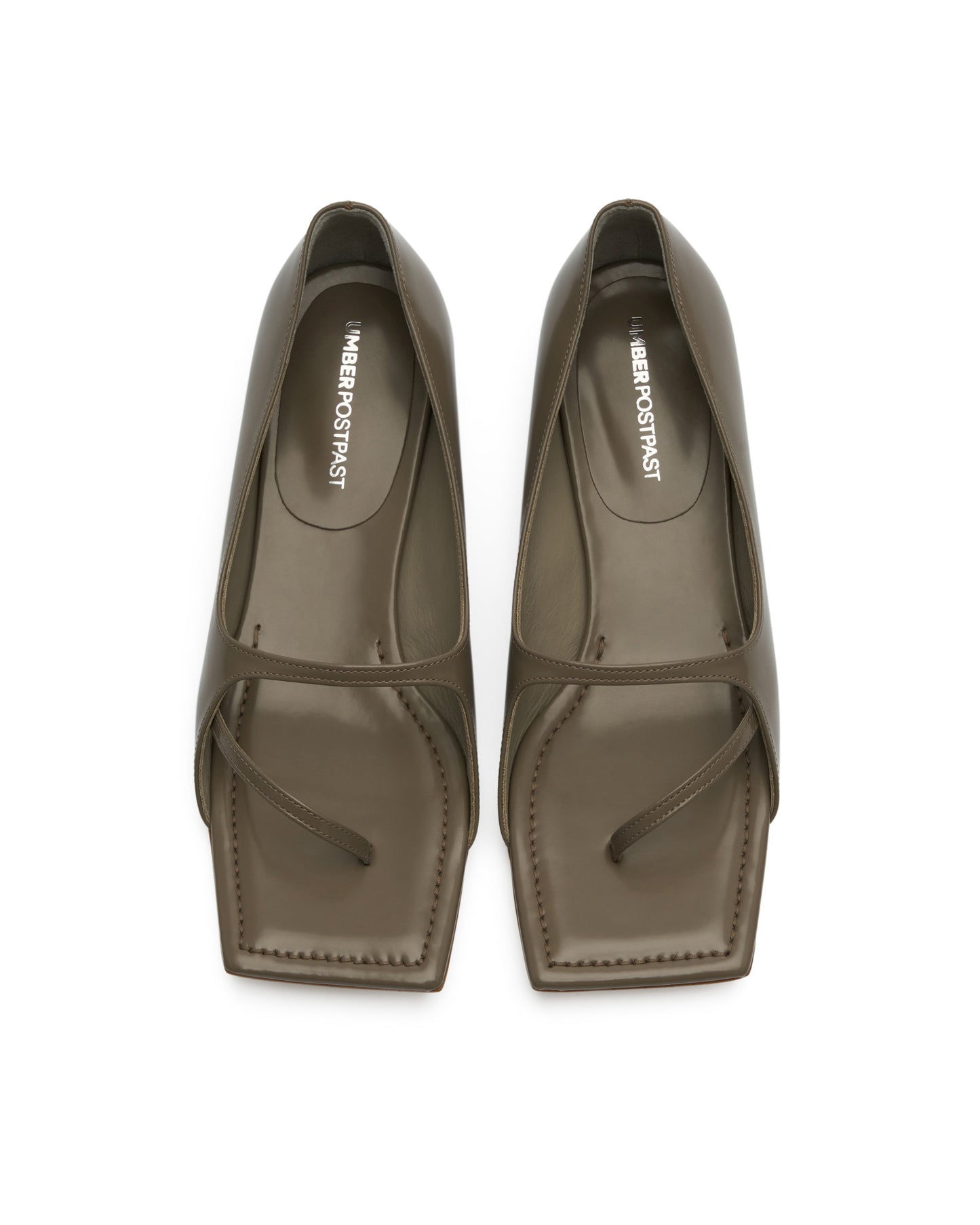 SQUARE TOE STRAP SANDAL