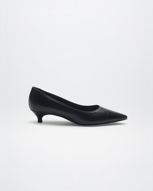 POINTED TOE PUMP