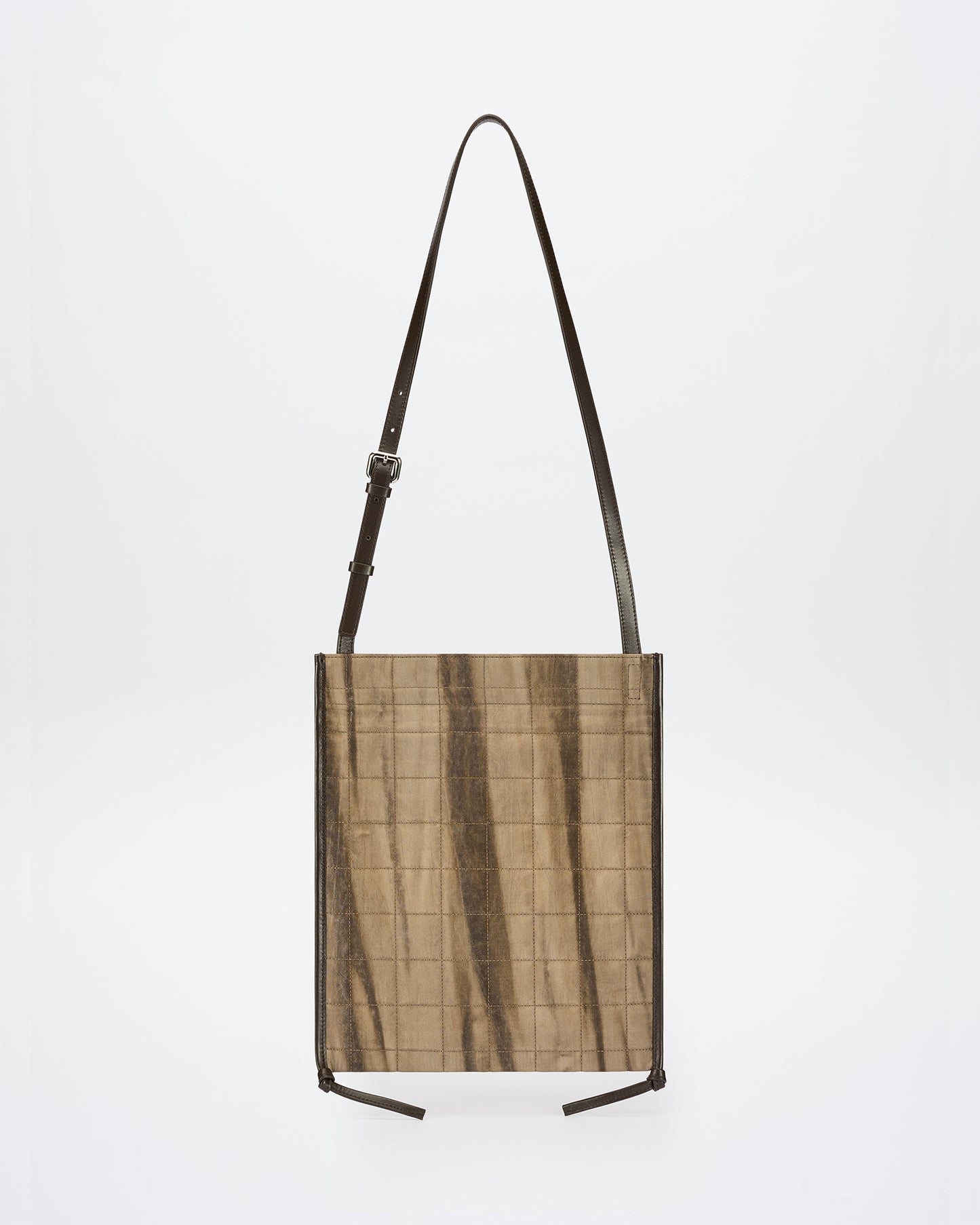 KNOTTED NUBI SQUARE BAG